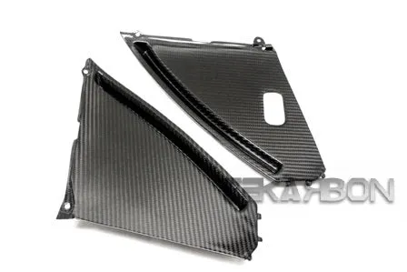 2008 - 2019 Suzuki GSX1300R Hayabusa Carbon Fiber Inner Side Panels