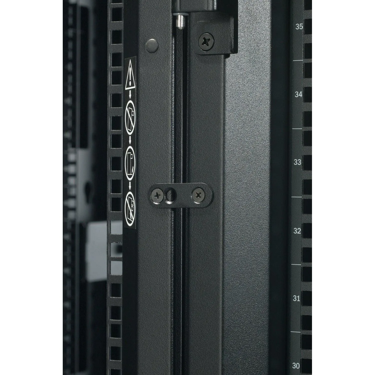 APC NetShelter SX 42U 600mm x 1070mm | without sides or doors | black (AR3100X617)
