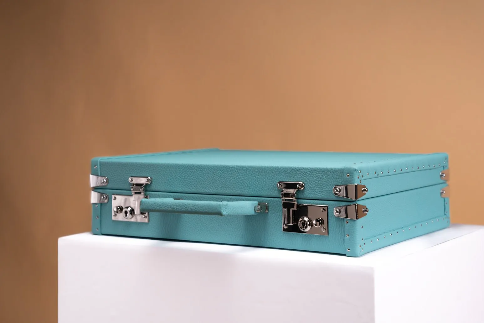 Artos - Togo Tiffany Blue