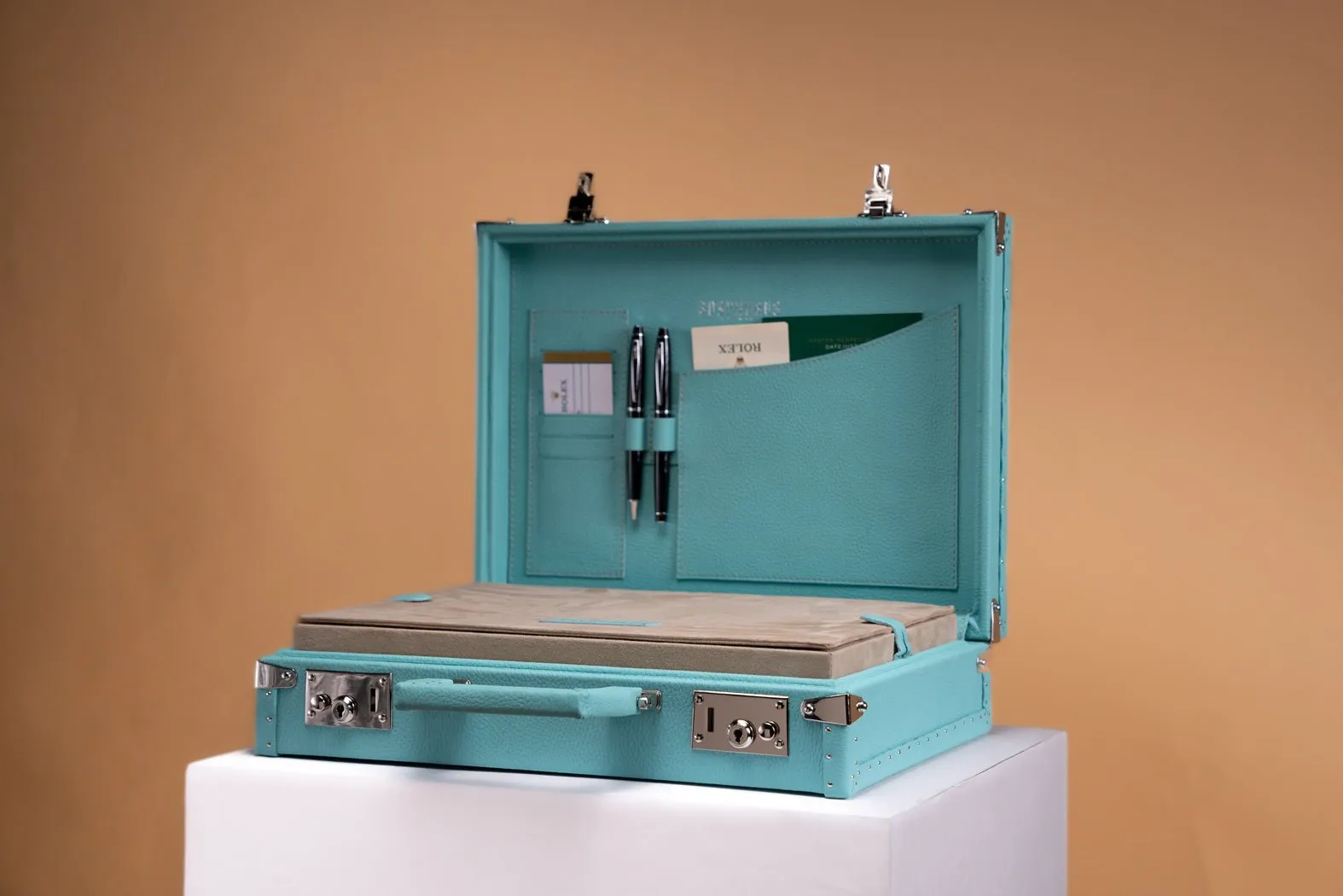 Artos - Togo Tiffany Blue
