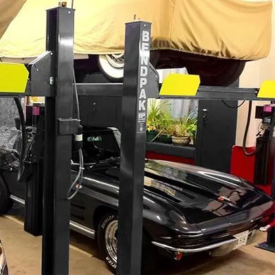 BENDPAK HD-9 Series 9000lb Capacity Four Post Lift