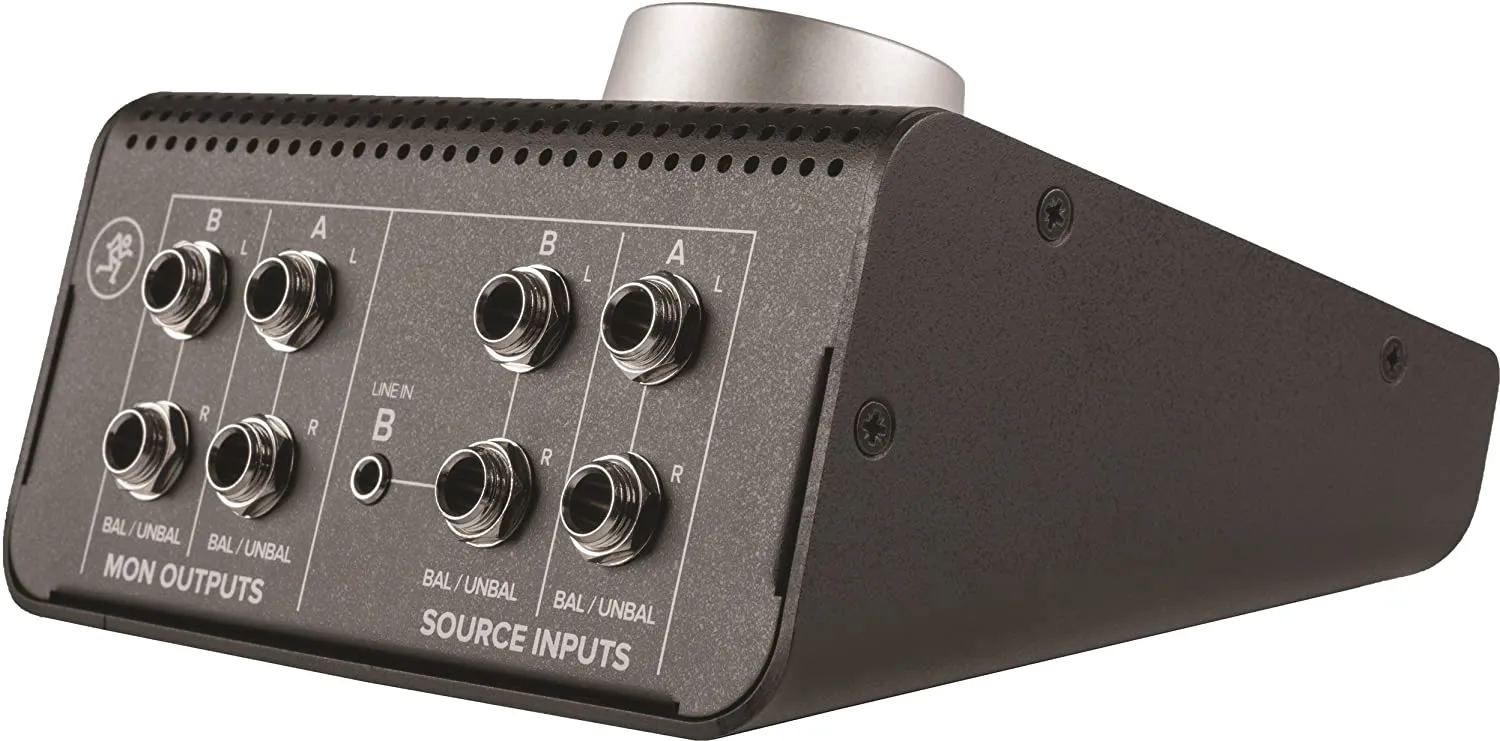 Big Knob Passive 2 x 2 Studio Monitor Controller