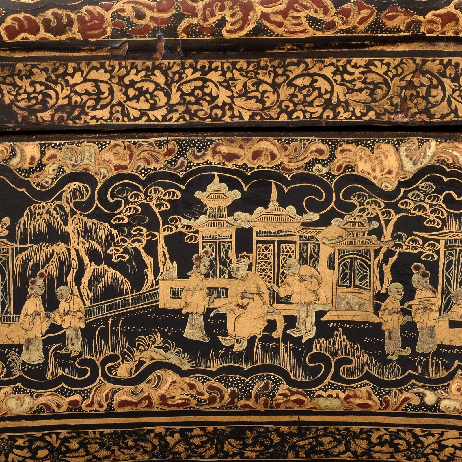 Chinese Export Black Lacquer Jewellery Box - Early 19th Century