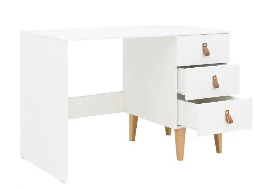 Indy Desk