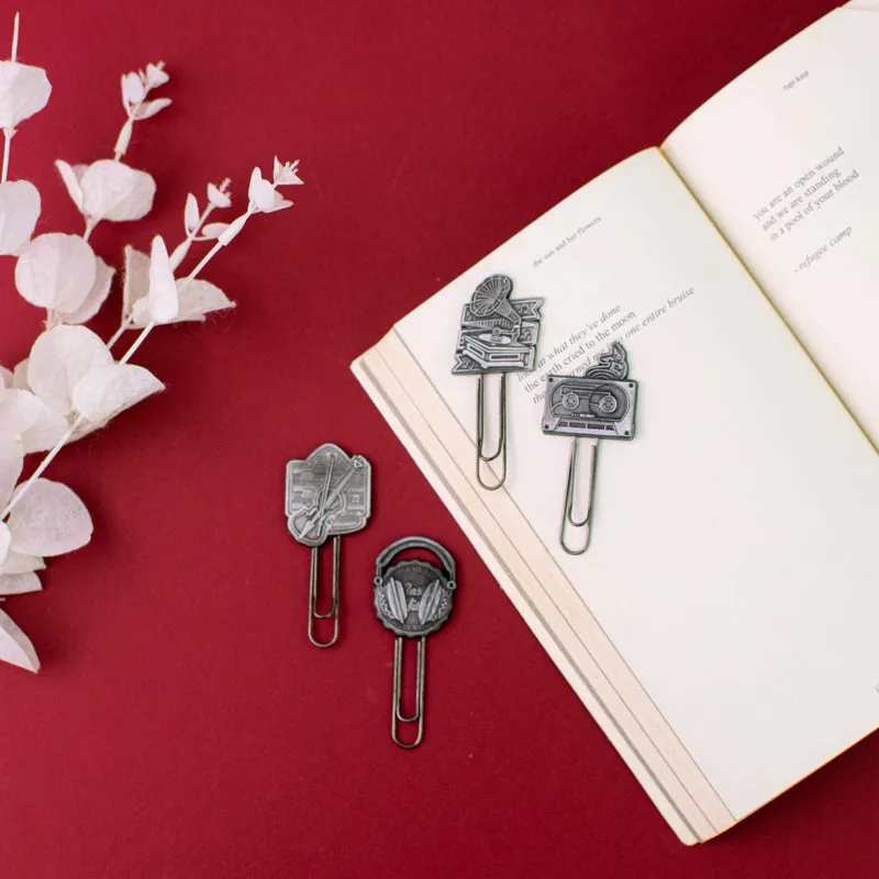 Metallic Paper Clip Bookmark - Music