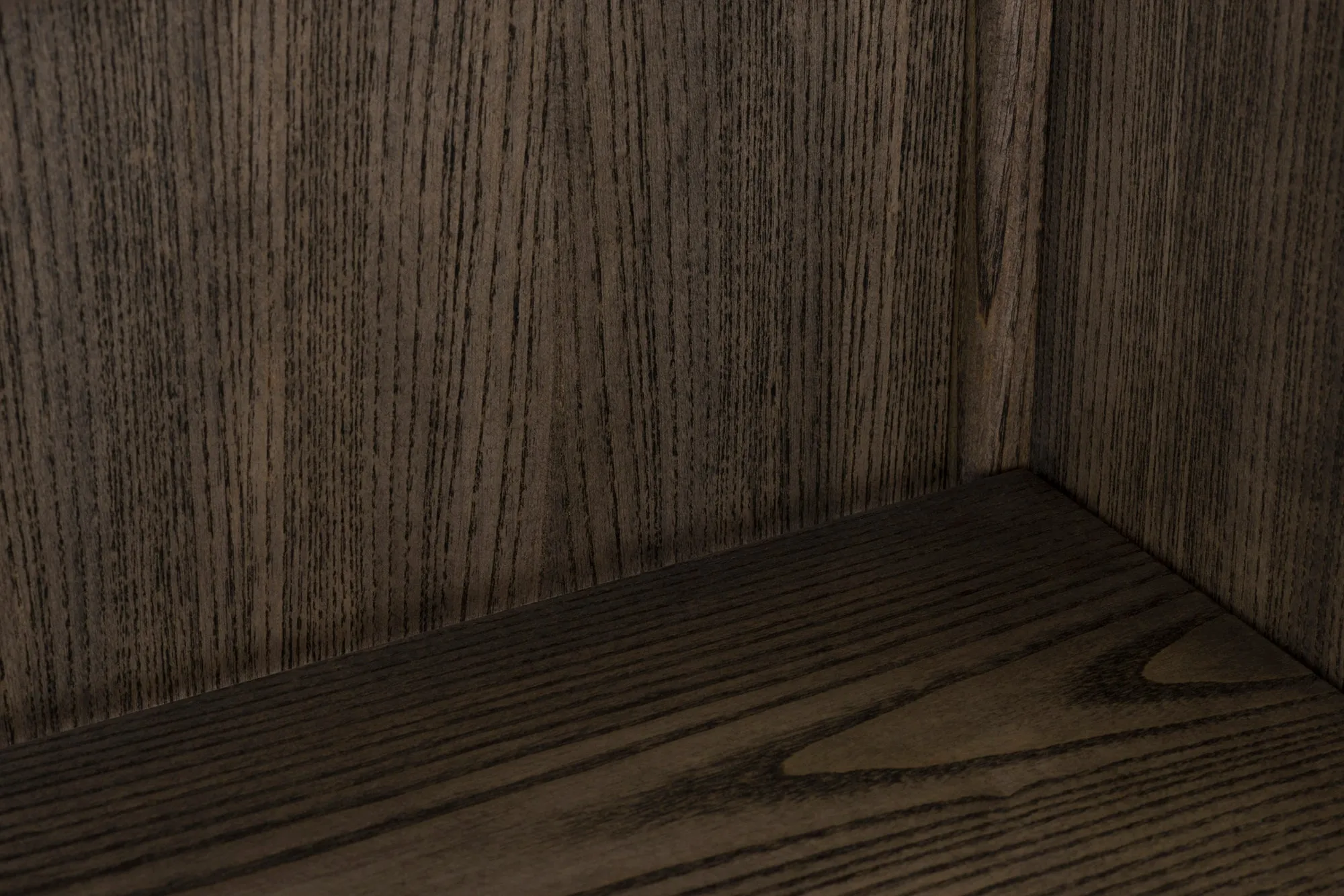 SOLO TALL 4-DOOR CABINET